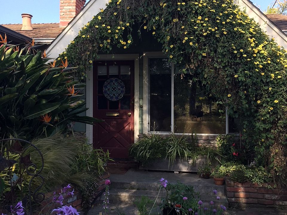 2nd image of 700 Almar Ave