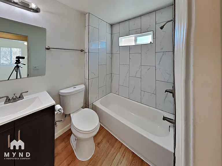 5631 53rd St #3 — Photo 12