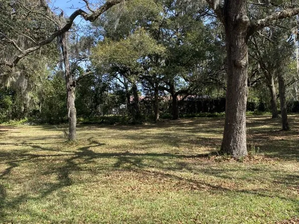 00-A CLEVELAND Avenue, Palatka, FL 32177