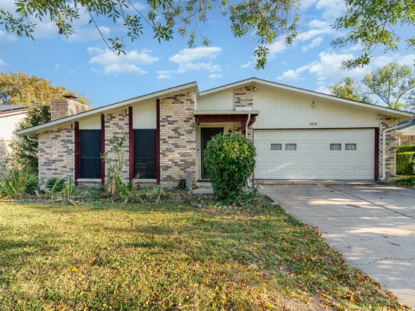3838 Ruidosa Ave, Dallas, TX 75228