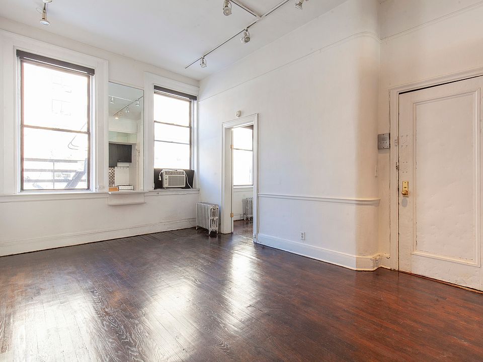 1st image of 242 8th Ave APT 2R