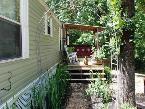 2799 Messina Rd, Boyce, LA 71409