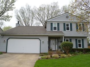 842 Dresden Park Dr, Brunswick, OH 44212