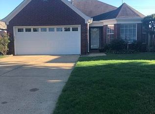 10261 Fox Hunt Dr, Olive Branch, MS 38654