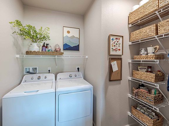 5th image of 4007 N Ridge Rd #1009