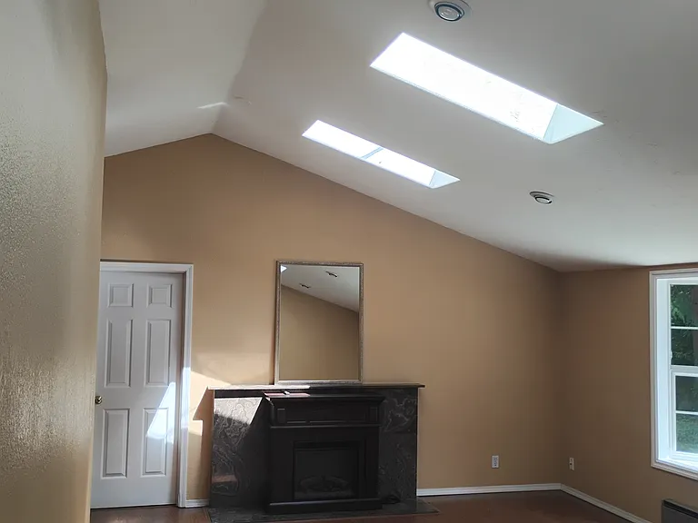 6148 NE 184th St — Photo 5