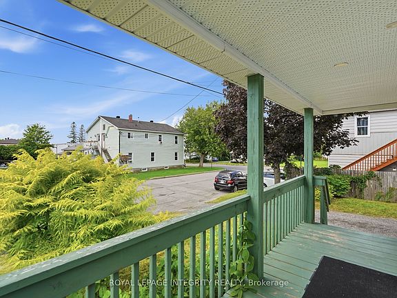 4th image of 263 Bertha St