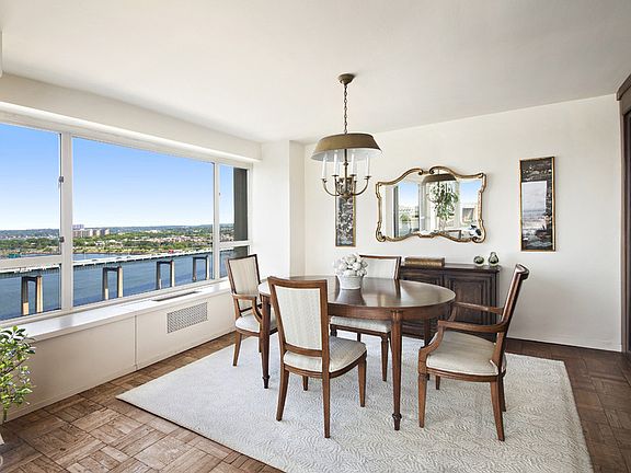 4th image of 16625 Powells Cove Blvd APT 20A