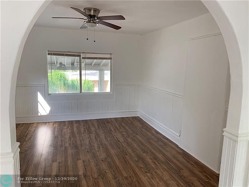 2nd image of 114 NW 25th St #114