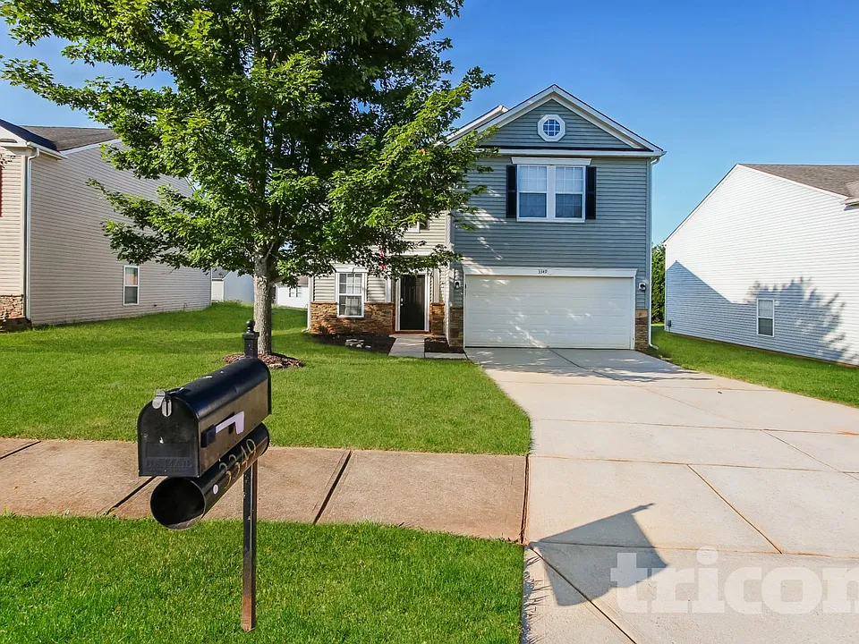 3349 Table Rock Dr