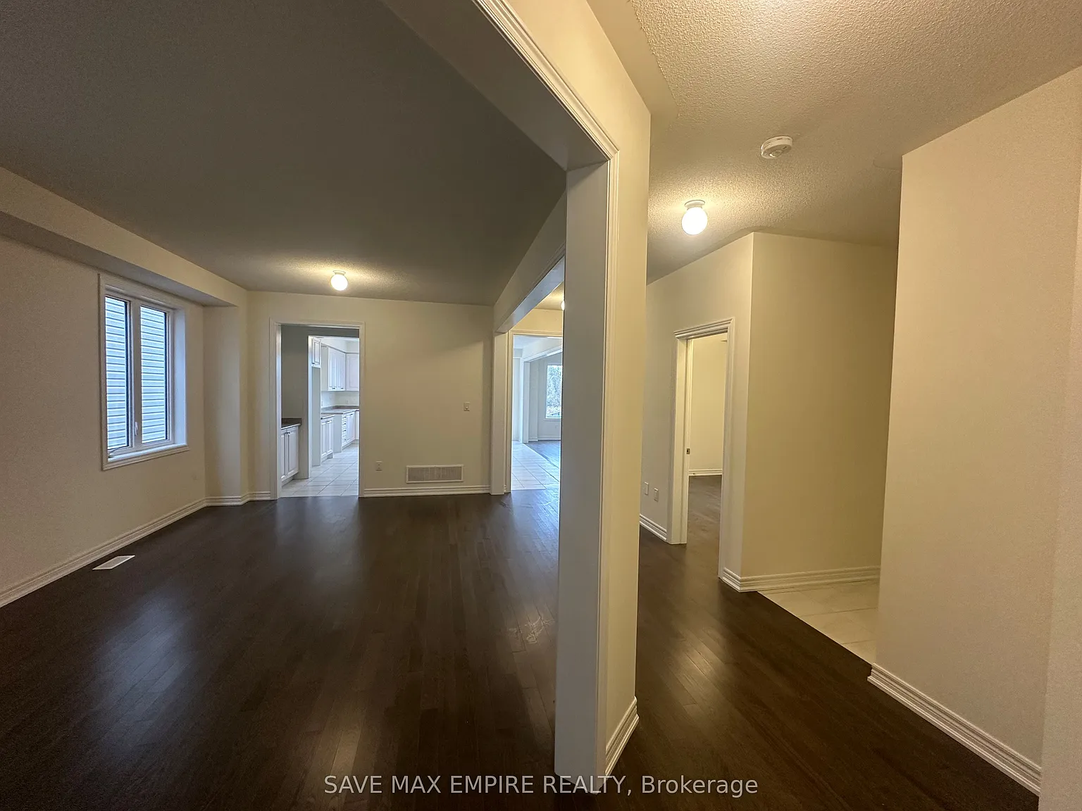 6 bed, $3,200 — Photo 4