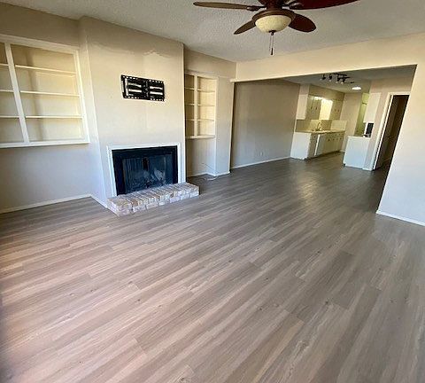 3rd image of 2635 Lindenwood Dr