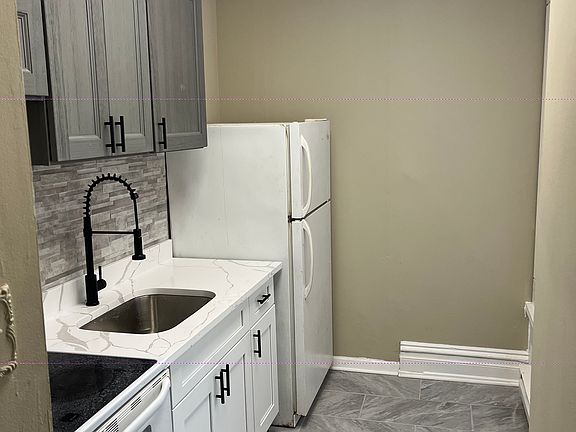 3rd image of 29 N 13th St #2