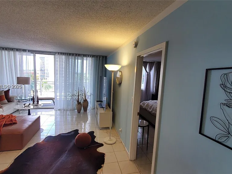 2030 S Ocean Dr #401 — Photo 6