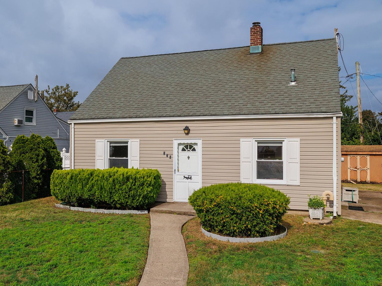 275 Division Ave, Levittown, NY 11756 Zillow