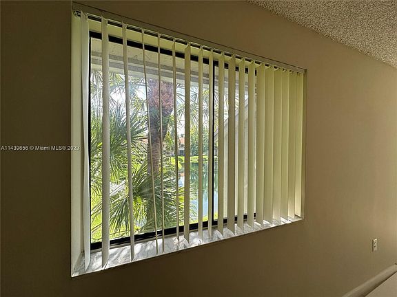 5th image of 3287 Coral Lake Dr #3287