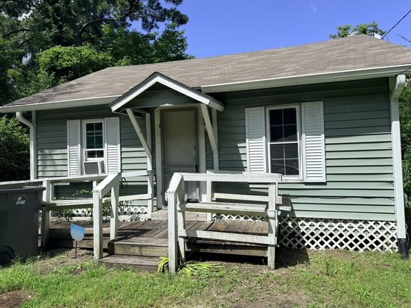 817 Lubbock St
