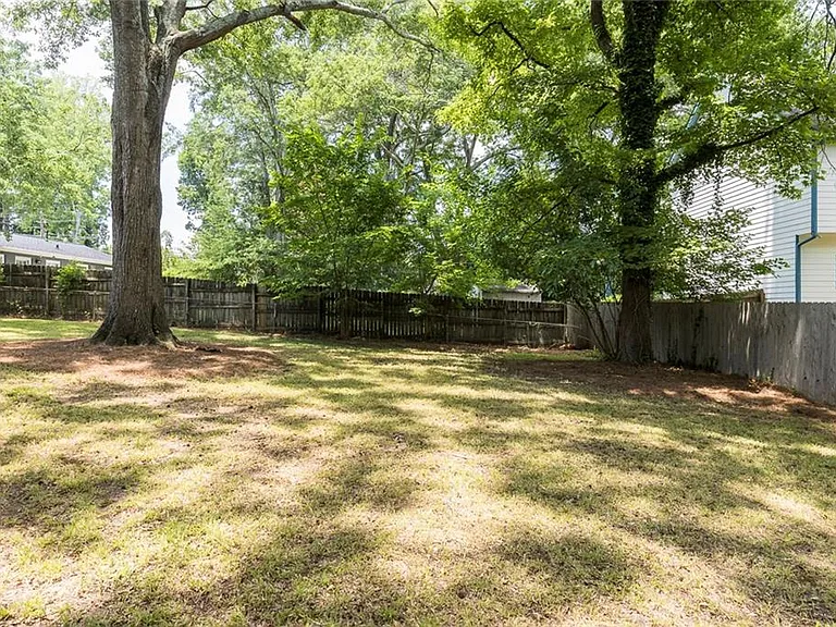3026 Brook Dr — Photo 29