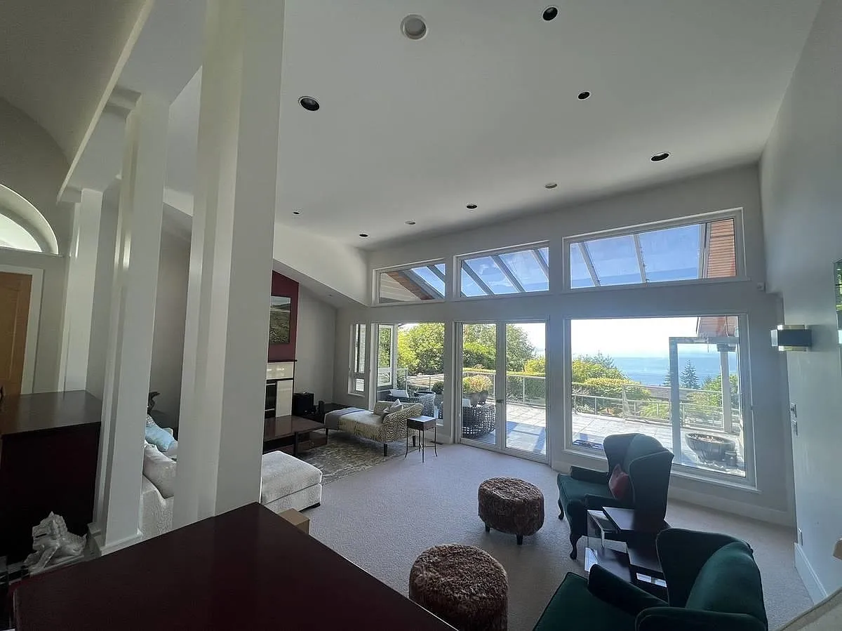 3 bed, 4796 sqft, $9,500 — Photo 4