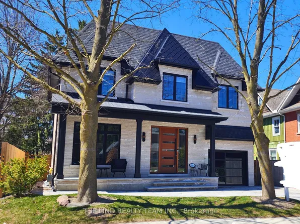 140 Temperance St, Aurora, ON L4G 2R4