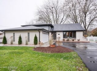 10108 S 87th Ave, Palos Hills, IL 60465