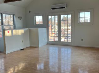 8 Clifford St #1, Exeter, NH 03833