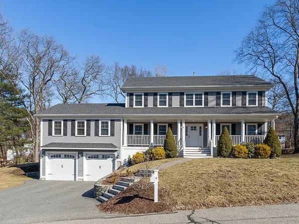 4 Pine Ave, Burlington, MA 01803