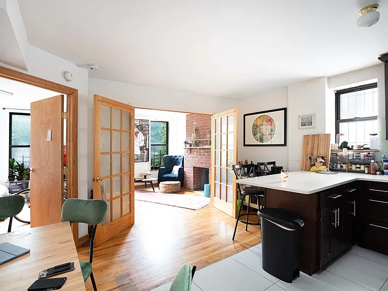 1596 Lexington Ave #4A — Photo 6