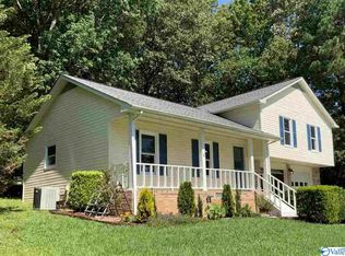 13018 Chaney Thompson Rd SE, Huntsville, AL 35803