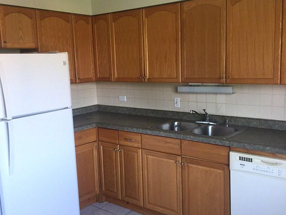 2nd image of 1204 E Woodbury Ln APT 2B