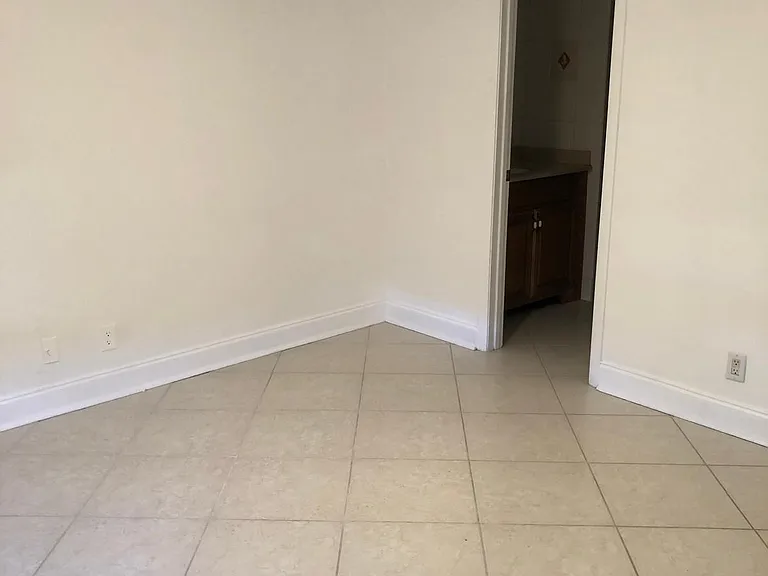 21911 Lake Forest Cir #204 — Photo 11