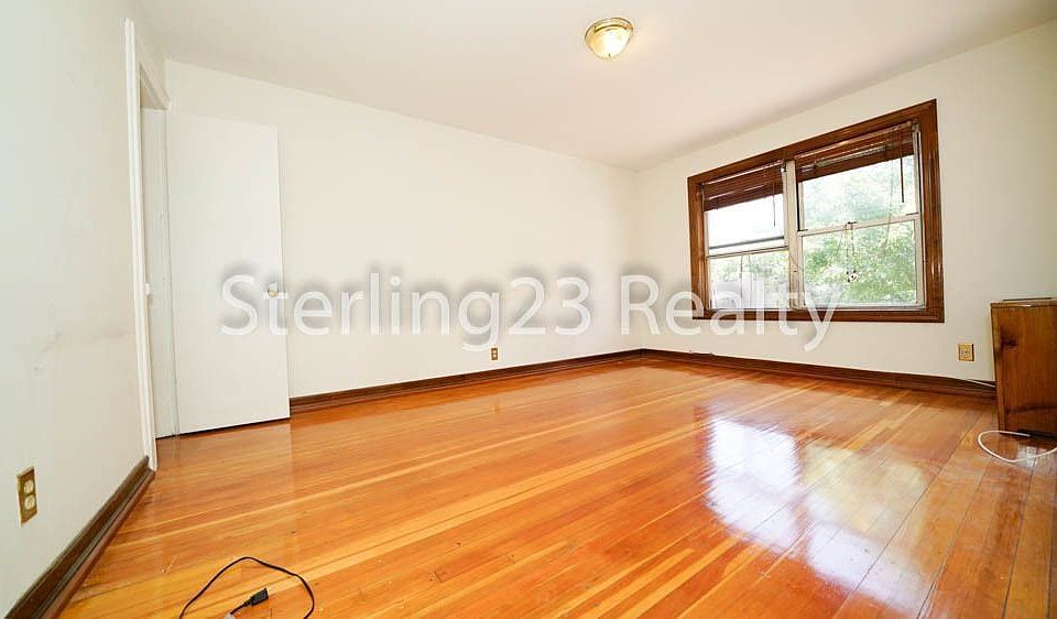 1st image of 22-16 28th St #1B