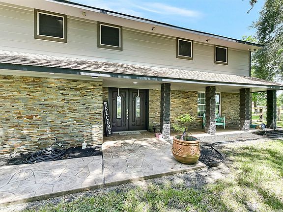 3rd image of 4190 County Road 145