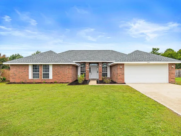 1871 Falling Leaves Ct, Navarre, FL 32566