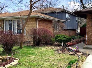 511 E 146th St, Dolton, IL