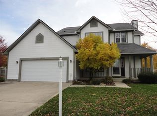 2108 Northcreek Dr, Englewood, OH 45322