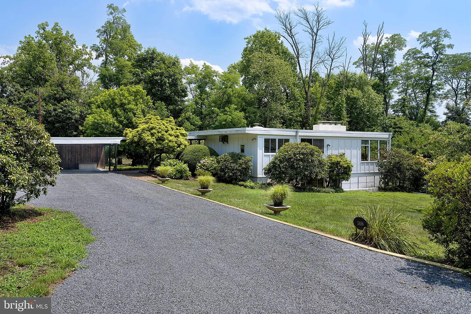 3486 Lawrenceville Rd photo 1