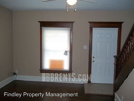 4th image of 307 Moore St #309