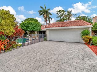 7627 Cedarwood Cir, Boca Raton, FL 33434