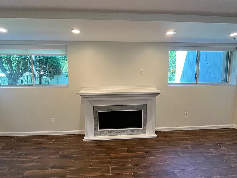 3440 Skyview Ter — Photo 42