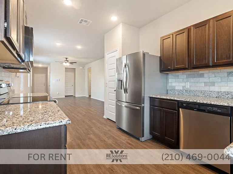 4007 Somers Crst — Photo 13