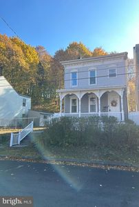 173 Railroad St, Cressona, PA, 17929