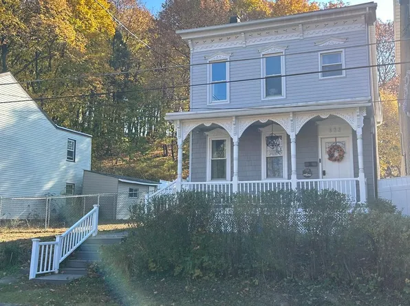 173 Railroad St, Cressona, PA 17929