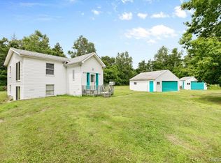 1615 N Lakeshore Rd, Port Sanilac, MI 48469