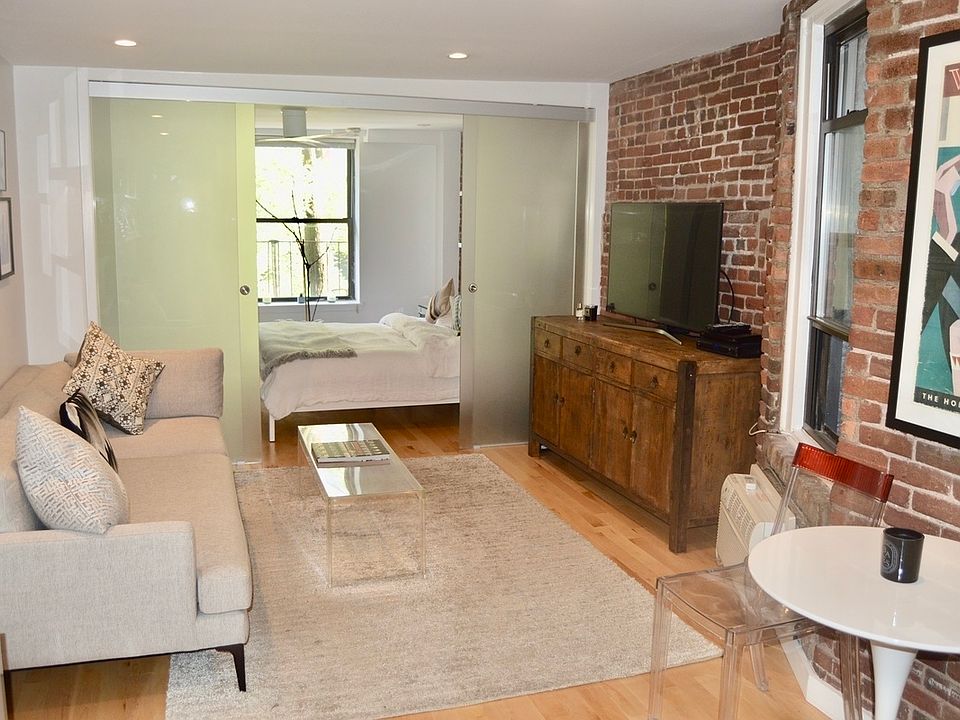 1st image of 15 Jones St #4F