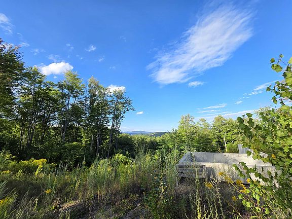 5th image of 1095 Slate Ledge Road