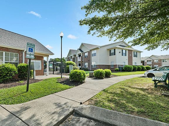 5th image of 50 Meadows Dr #375083
