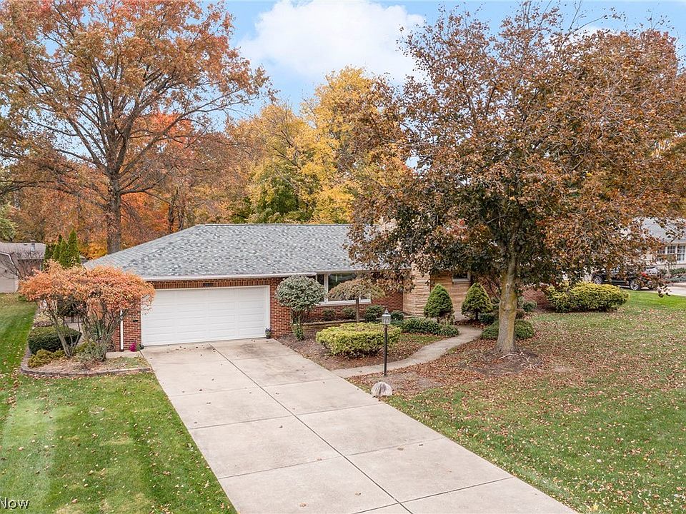 2820 Algonquin Dr, Poland, OH 44514 Zillow