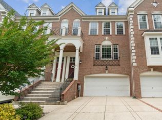 243 Galewood Dr, Edgewater, MD 21037