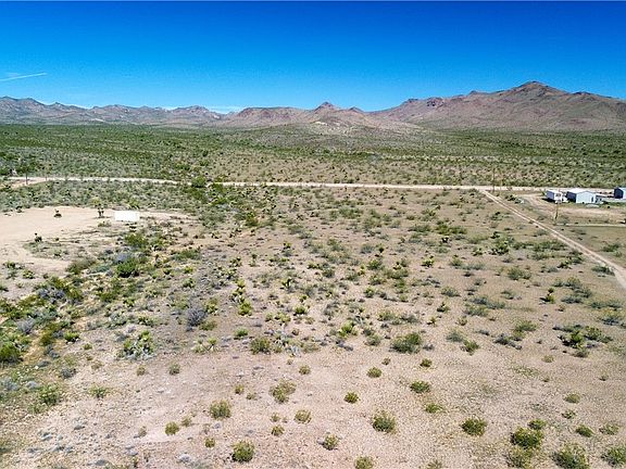 4th image of 339-11 N Elfrida Rd #69